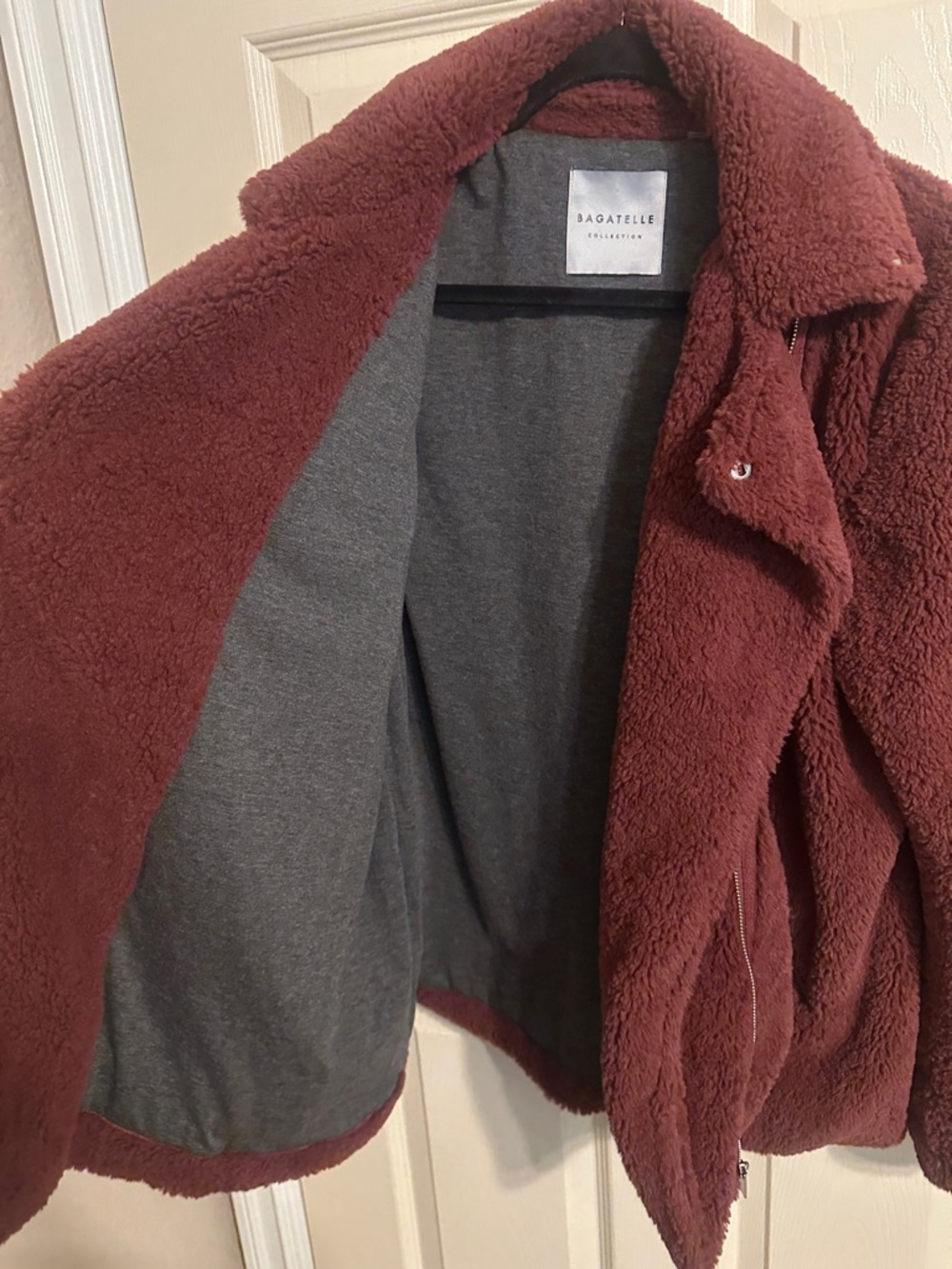 Bagatelle Collection Teddy Sherpa Asymmetrical Zip-Front Jacket, Maroon, Sz XL - Picture 7 of 11
